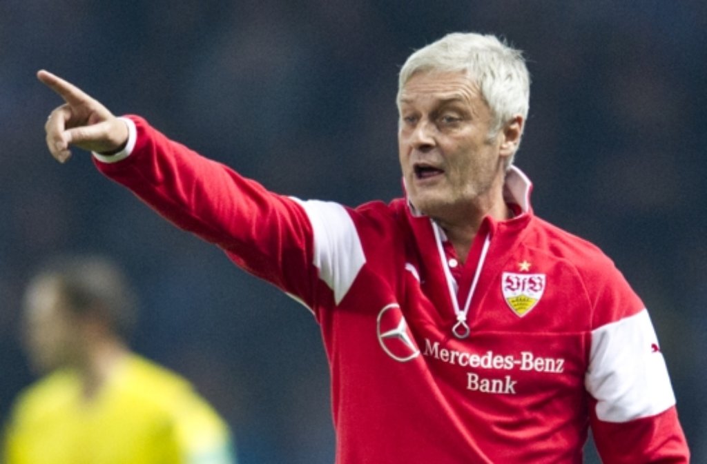 Armin Veh zog es zurück an den Ort seines größten Triumphes als Trainer: Er wurde Coach des VfB Stuttgart und unterzeichnete einen Zweijahresvertrag bei den Schwaben. Am 23. November 2014 zog er dann nach lediglich neun Punkten aus zwölf Bundesliga-Partien den Schlussstrich und kündigte seinen Vertrag beim VfB.