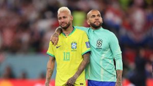 Neymar (links) mit seinem Kumpel Dani Alves Foto: IMAGO/Offside Sports Photography/IMAGO/Charlotte Wilson / Offside