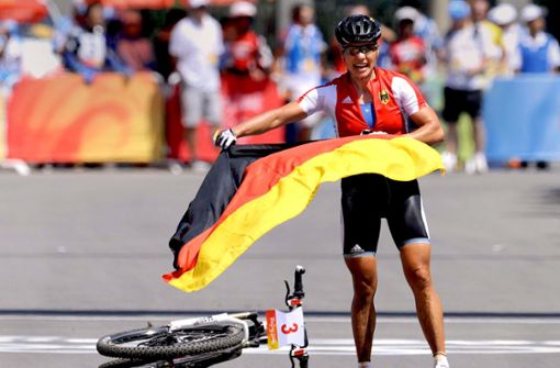 Der Höhepunkt: Sabine Spitze gewinnt Gold bei den Olympischen Spielen in Peking. Foto: dpa/Karl-Josef Hildenbrand
