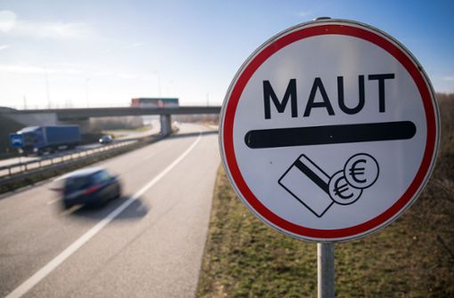 Der Europäische Gerichtshof (EuGH) gibt einer Klage von Österreich gegen die Pkw-Maut in Deutschland statt. Foto: dpa