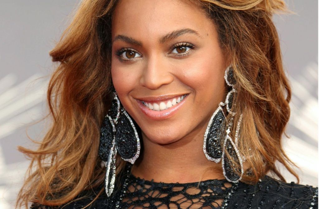 Wer hat Sängerin Beyoncé Knowles ins Gesicht gebissen? Foto: EPA FILE