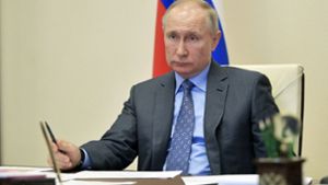 Russlands Präsident Wladimir Putin verhängt einen Urlaubsmonat im Kampf gegen das Coronavirus Foto: dpa/Alexei Druzhinin