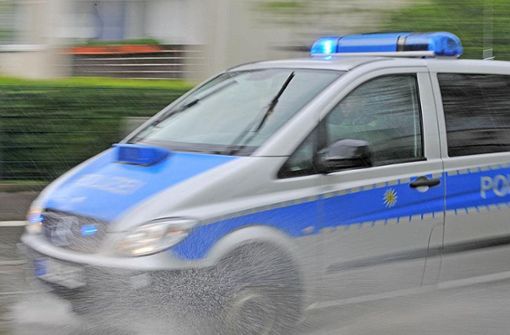 Die Polizei ermittelt nach einem Messerangriff in Steinheim. Foto: dpa