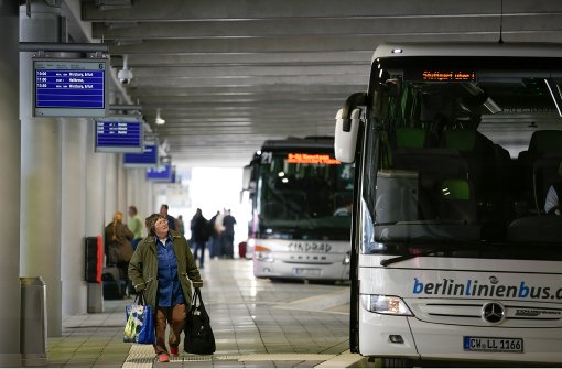 14 Bussteige stehen für den europaweiten Fernverkehr bereit. Foto: Lichtgut/Leif Piechowski