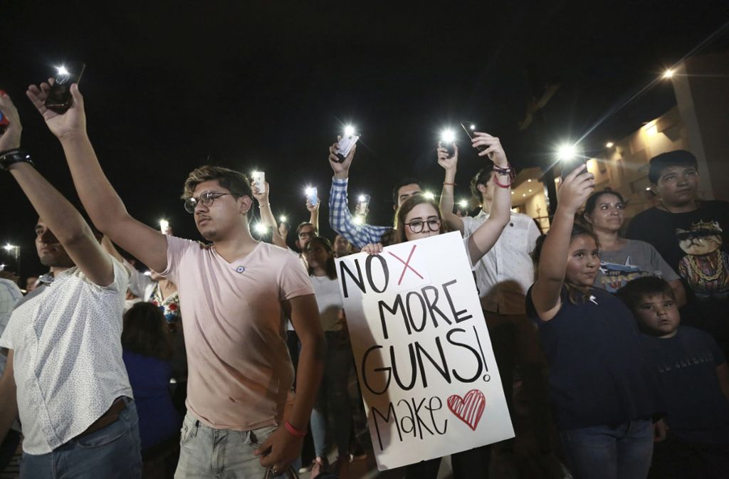 Nach dem Massaker in El Paso werden in den USA die Rufe nach schärferen Waffengesetzen wieder laut. Foto: AP