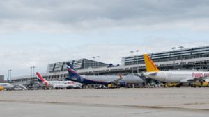 An diesem Sonntag ist der Betrieb auf dem Stuttgarter Flughafen zeitweise eingeschränkt. Foto: dpa