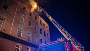 In Stuttgart-Ost ist es zu einem schweren Zimmerbrand gekommen. Foto: 7aktuell.de/Simon Adomat