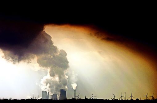 Schlecht fürs Klima: ein Braunkohlekraftwerk in Nordrhein-Westfalen Foto: dpa