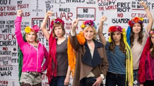 Maren Kroymann als Femen-Aktivistin Foto: Radio Bremen