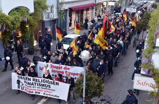 In Karlsruhe hat am Dienstag der Pegida-Ableger „Widerstand Karlsruhe“ erneut demonstriert. (Archivbild) Foto: dpa