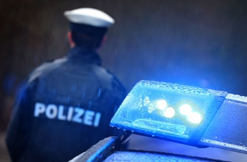 Die Polizei hat in der Nacht auf Mittwoch einen 17-Jährigen aus dem Verkehr gezogen. Foto: picture alliance/dpa/Karl-Josef Hildenbrand