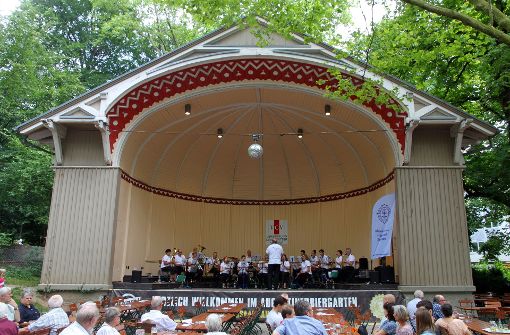 Der Musikverein Flügelrad Stuttgart eröffnet die diesjährige Reihe der Kurpark-Konzerte Foto: Veranstalter