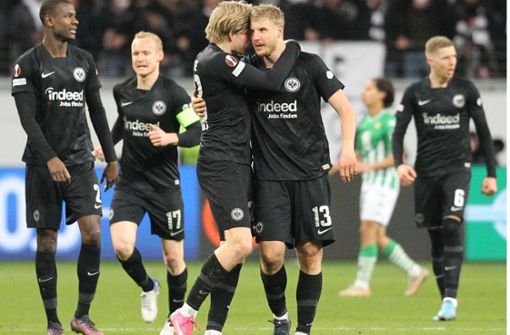 Die Eintracht aus Frankfurt steht im Viertelfinale der Europa League. Foto: AFP/DANIEL ROLAND