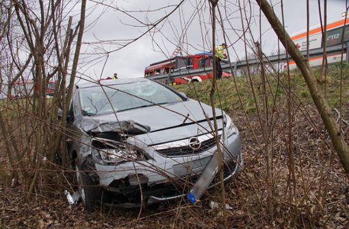 Kurz vor der Ausfahrt Waiblingen-Nord ereignete sich ein Unfall. Foto: Andreas Rosar Fotoagentur-Stuttg