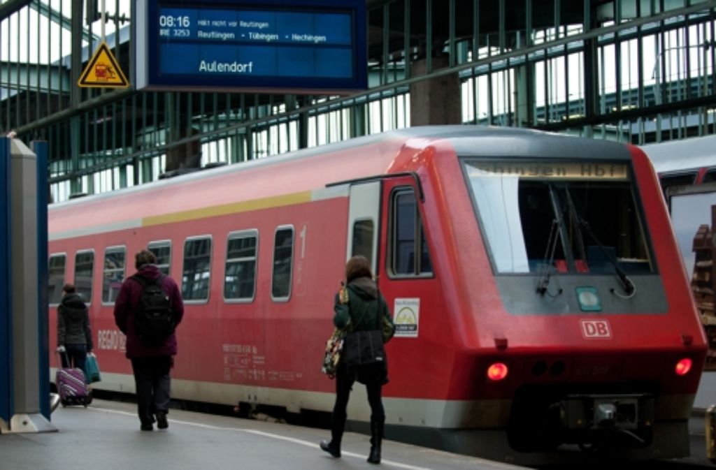 Die Deutsche Bahn bangt um das Schicksal von 2600 Mitarbeitern in Baden-Württemberg. Grund sind die Nahverkehrsausschreibungen im Südwesten. Foto: dpa