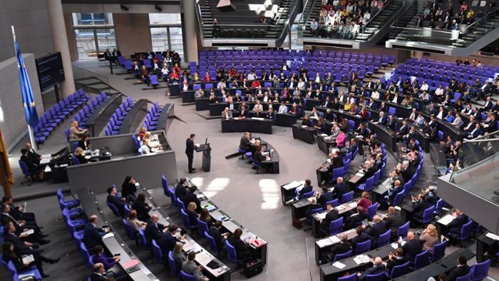 Bundestag beschließt Wachstumspaket - Union weiter dagegen