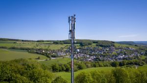 So ein Mast steht bald auch in Aidlingen-Lehenweiler. Foto: Deutsche Telekom AG / Norbert Ittermann