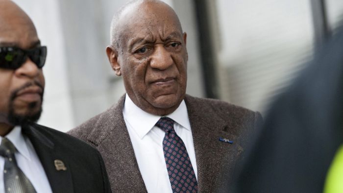 Bill Cosby muss erstmals öffentlich vor Gericht