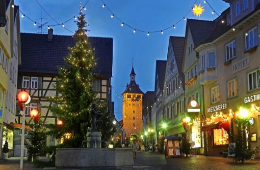 Die Weihnachtsbeleuchtung in Marbach wird aufgepeppt. Foto: Archiv (Werner Kuhnle)