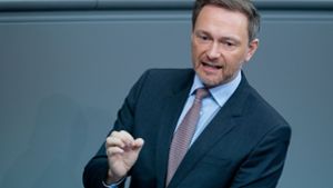 Christian Lindner (FDP) sprang dem frischgebackenen CDU-Chef Armin Laschet zur Seite. (Archivbild) Foto: dpa/Kay Nietfeld