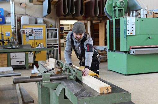 Benedikt Enderle hat bei Muny seine Ausbildung zum Zimmermann gemacht. Foto: /Jacqueline Fritsch