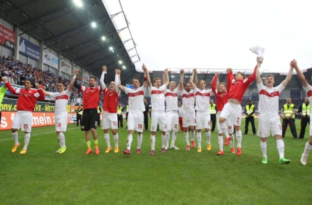 Dass der VfB Stuttgart den Klassenerhalt fix gemacht hat, erfreut auch Promis aus der Politik und dem Sport. Die Gratulanten gibt es in unserer Bildergalerie.