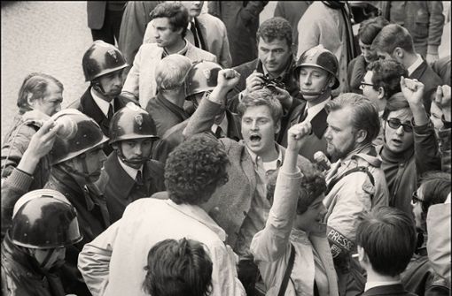 Daniel Cohn-Bendit (Mitte) war ein Symbol der Revolte, nicht ihr Kopf, sagt sein damaliger Kampfgefährte Hamon im Rückblick. Foto: AFP