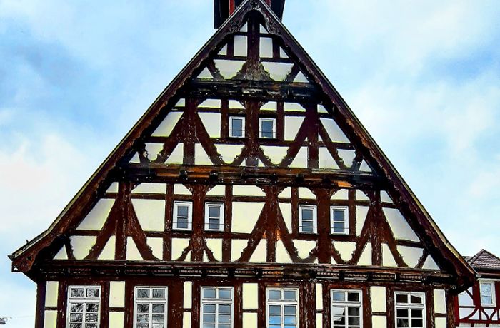 Rathaus in Stuttgart-Uhlbach: 900 000 Euro für Sanierung des Fachwerk-Schmuckstücks