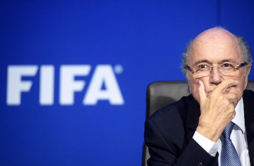 Au Backe: Die FIFA? Korrupt? Sepp Blatter kann es nicht fassen. Foto:  