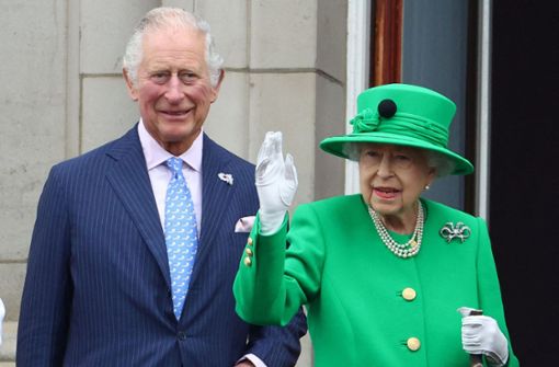 Zum Abschluss der Jubiläumsfeiern runds um Thronjubiläum hat sich Queen Elisabeth noch einmal der Öffentlichkeit gezeigt. Foto: AFP/HANNAH MCKAY