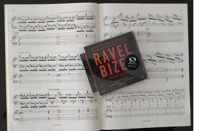 CD-Tipp: Uta Weyand spielt Ravel: Pianistin mit Pranke und Feinsinn