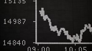 Am Montag fiel der Deutsche Aktienindex  zeitweise unter 15 000 Punkte. Foto: dpa/Arne Dedert