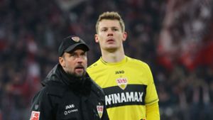 Der VfB Stuttgart wurde von den Bayern mit 3:0 nach Hause geschickt  – ohne Alexander Nübel wär es wohl noch deutlicher geworden. Foto: Pressefoto Baumann/Julia Rahn