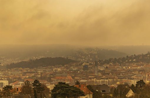 Auch Stuttgart, die Hauptstadt Baden-Württembergs war bereits vom „Blutregen“ betroffen. Foto: IMAGO/Arnulf Hettrich/IMAGO/Arnulf Hettrich