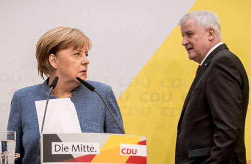 Die Zukunft von Bundeskanzlerin Angela Merkel und Innenminister Horst Seehofer ist ungewiss. Foto: dpa
