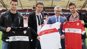 Die neuen Trikots des VfB Stuttgart. Klicken Sie sich in unserer Bildergalerie durch die Geschichte des Brustrings. Foto: dpa