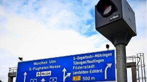 Tempoüberwachung an der A 8 bei Stuttgart: Nur 53 Prozent der Sünder werden angezeigt. Foto: Max Kovalenko