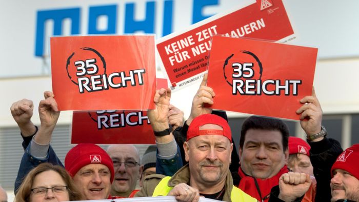 Streit um 35-Stunden-Woche in Ostdeutschland eskaliert