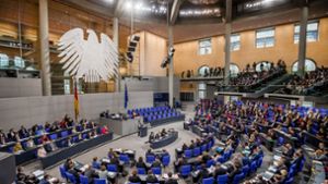 Die Debatten im Plenum sind nur ein Teil der politischen Aufgabe. Die Hauptarbeit des Bundestags findet in denAusschüssen statt. Foto: dpa