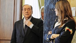 Muss sich auf Anordnung der Justiz um Senioren kümmern: Silvio Berlusconi. Foto: dpa