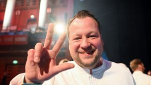 Jan Hartwig bei der Michelin-Sterne-Verleihung in Karlsruhe 2023. Wer wird dieses Jahr der große Gewinner? Oder gar Gewinnerin? Foto: dpa/Uli Deck