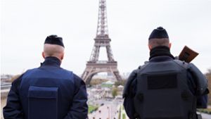 In der Nähe von Paris konnte die Polizei einen geflüchteten Fahrer eines Geldtransporters festnehmen. (Symbolbild) Foto: dpa