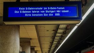 Die Störung der S-Bahnen in Stuttgart sorgt am Dienstagmorgen für mächtig Chaos. Foto: SDMG