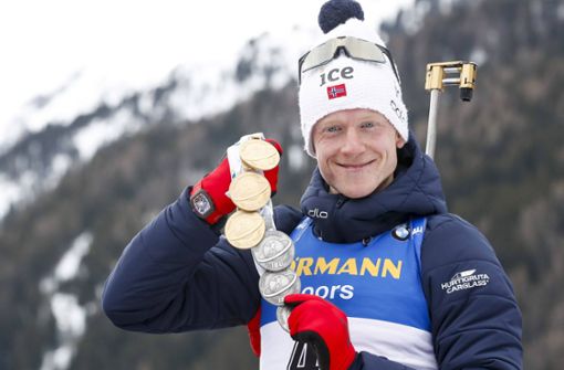 Der Norweger Johannes Thingnes Bö wurde bereits zehnmal Weltmeister und sammelt Medaillen wie andere Leute Briefmarken. Foto: imago/Kalle Parkkinen