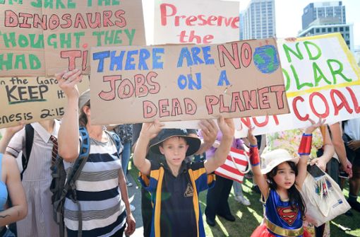 Es gibt keine Jobs auf einem toten Planeten: Schüler in Brisbane im Klimastreik Foto: dpa/Dan Peled
