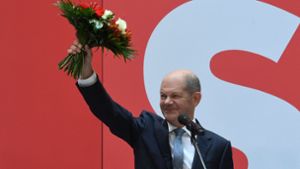 Olaf Scholz und die SPD feiern den Wahlerfolg. Foto: AFP/CHRISTOF STACHE