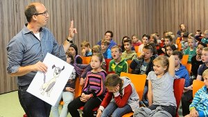 Tobias Elsäßer hat den Kindern Lust auf Lesen gemacht. Foto: Werner Kuhnle