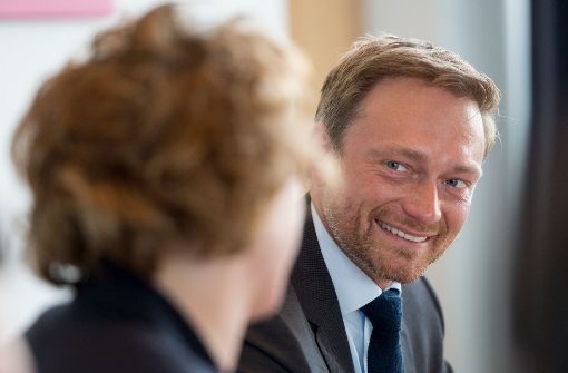 Christian Lindner ist als FDP-Chef der Alleinunterhalter in seiner Partei – mal gibt er den Scharfmacher, mal die moderate Kraft. Foto: dpa