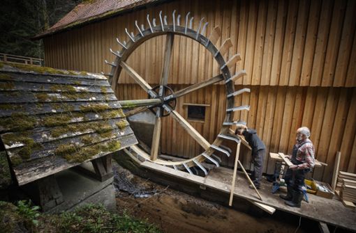 Die Hummelgautsche, eine der schönsten Wassermühlen der Region, erhält ein neues Mühlrad. Foto: Gottfried Stoppel
