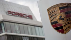 Bei Porsche zogen vor allem die Geschäfte im größten Einzelmarkt China  im zweiten Quartal wieder deutlich an Foto: Christoph Schmidt/dpa